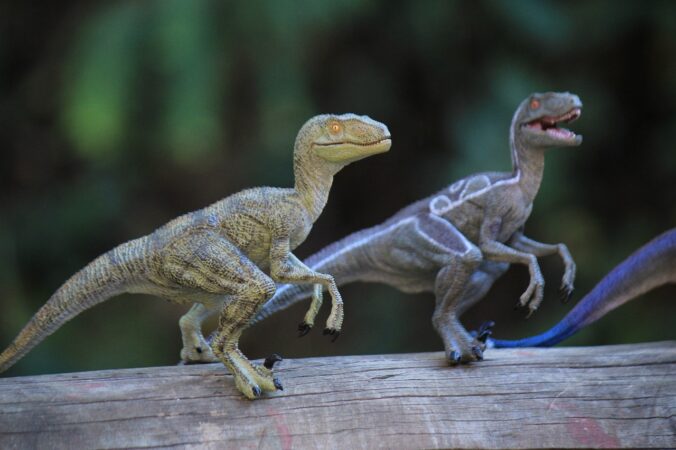 Få dine børn til at elske videnskab med disse dinosaur legetøj
